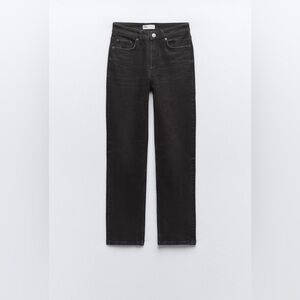 ZARA Straight leg pants,jeans
TRF STOVE PIPE JEANS WITH A HIGH WAIST
SIZE 8, NWT